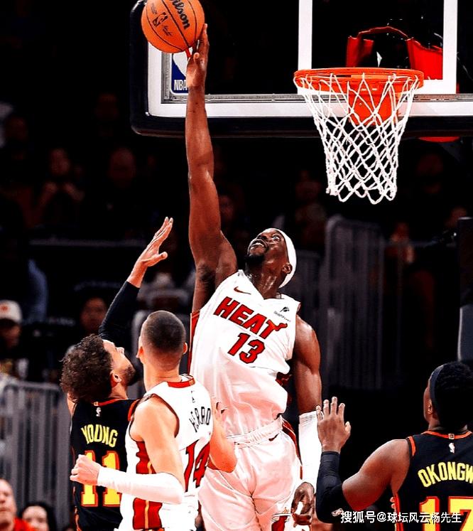 关于清晨体能课后,迈阿密热火临场应变备战NBA季后赛,悬念犹存,训练强度明显提升的信息 关于清晨体能课后,迈阿密热火临场应变备战NBA季后赛,悬念犹存,训练强度明显提升的信息